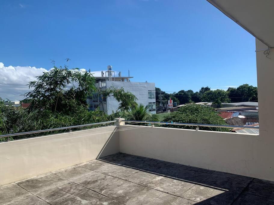 Lee'S Apartment Dumaguete City Exteriér fotografie
