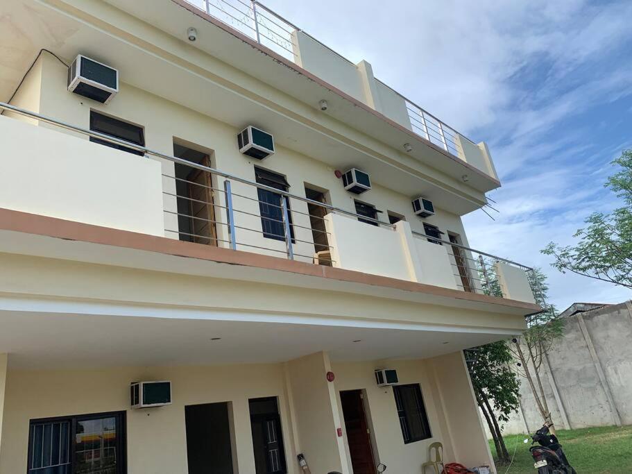 Lee'S Apartment Dumaguete City Exteriér fotografie